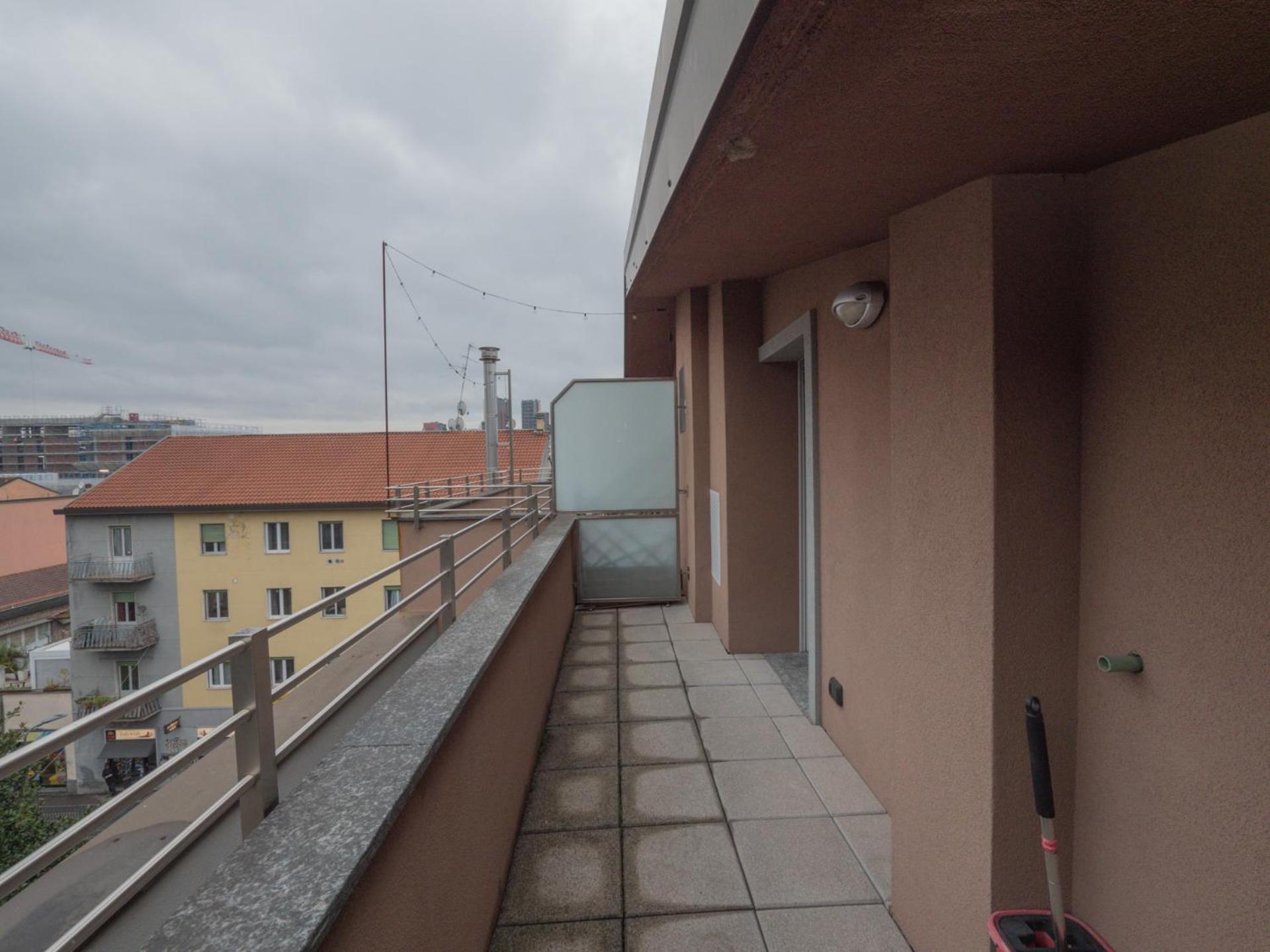 Rentopolis Apartments - Palazzo Candiani Milánó Kültér fotó